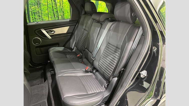 2025 認定中古車 Land Rover Discovery Sport サントリーニブラック D200マイルドハイブリッド（ディーゼル） 標準ホイール Landmark