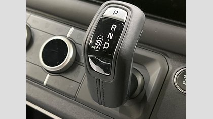 Defender 110 43