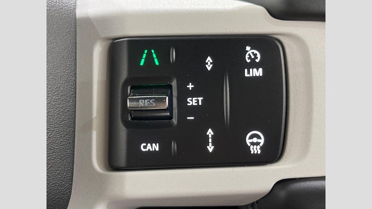2025 認定中古車 Land Rover Defender 110 カルパチアングレイ 
D350 ディーゼルマイルドハイブリッド URBAN BEAT EDITION