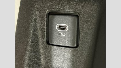 Defender 110 49