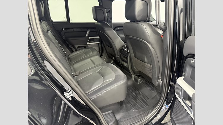 2023 認定中古車 Land Rover Defender 110 Santorini Black 3.0 litre i6D​ 110X-Dynamic　HSE　D300　 エアサスペンション