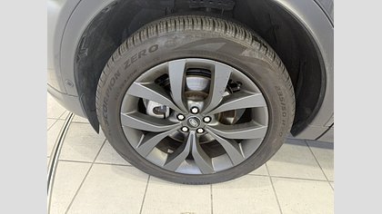Discovery Sport 8