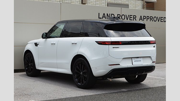 2023 認定中古車 Land Rover Range Rover Sport フジホワイト 3.0リッター6気筒300PSターボチャージドディーゼルMHEV（オートマチック） DYNAMIC HSE
