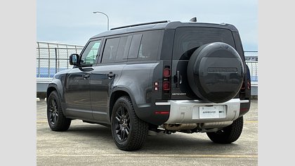 Defender 110 7