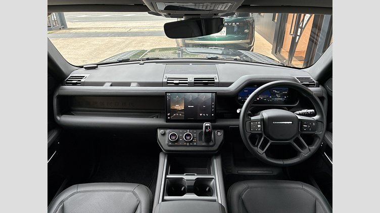 2024 認定中古車 Land Rover Defender 110 カルパチアングレイ D350 ディーゼルマイルドハイブリッド S