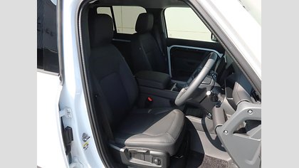 Defender 110 30