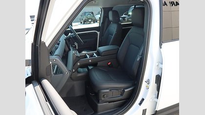 Defender 110 39