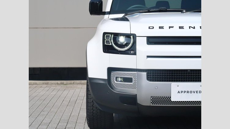 2025 認定中古車 Land Rover Defender 110 フジホワイト D350 ディーゼルマイルドハイブリッド S