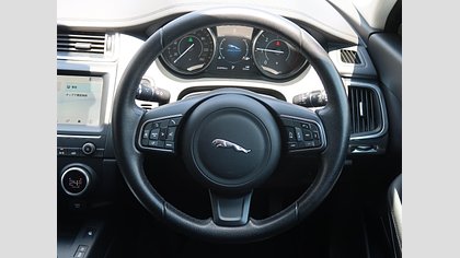 E-Pace 10