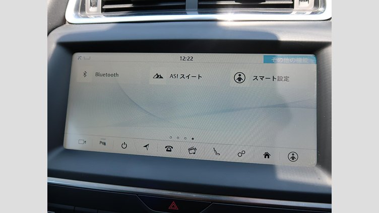 2019 認定中古車 Jaguar E-Pace Fuji White 2.0 litre i4D Diesel S