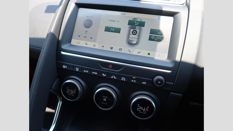 2019 認定中古車 Jaguar E-Pace Fuji White 2.0 litre i4D Diesel S