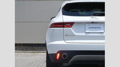 E-Pace 33