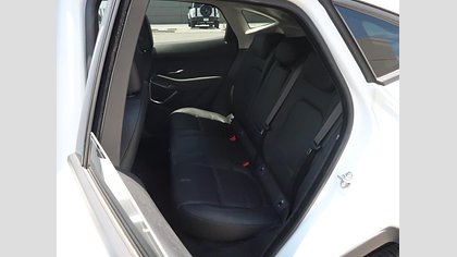 E-Pace 43