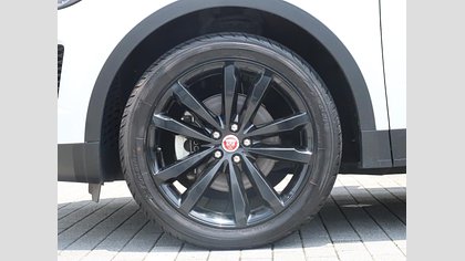 E-Pace 54
