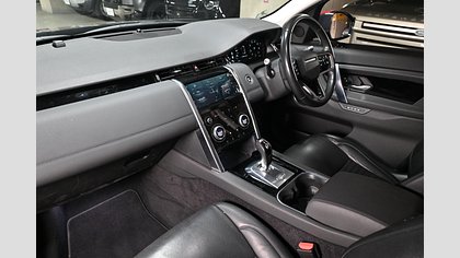 Discovery Sport 7