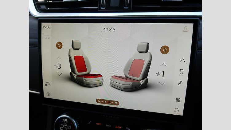 2022 認定中古車 Jaguar F-Pace ハクバシルバー D204 AWD（オートマチック）MHEV S