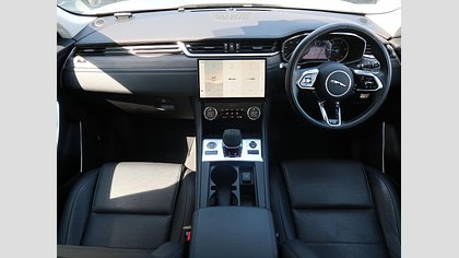 F-Pace 35