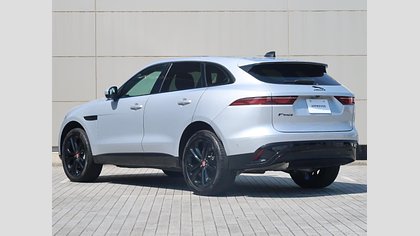 F-Pace 49