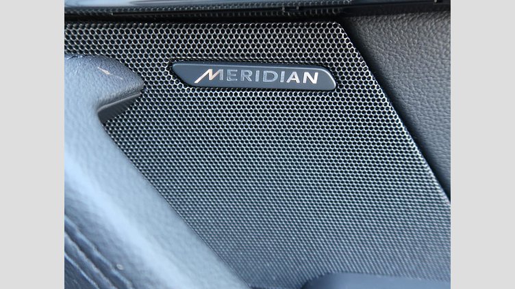 2018 認定中古車 Jaguar F-Type Santorini Black ガソリン Ｒ－ダイナミック クーペ