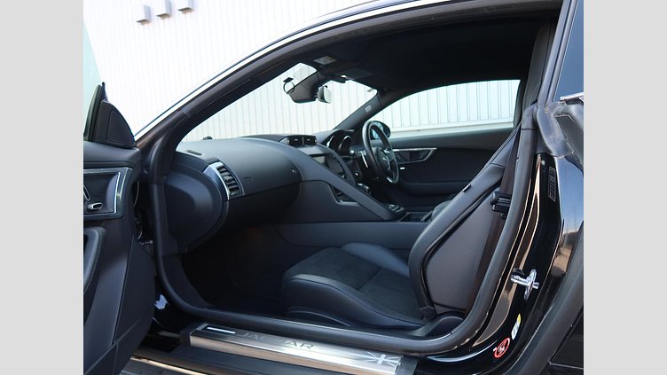 2018 認定中古車 Jaguar F-Type Santorini Black ガソリン Ｒ－ダイナミック クーペ
