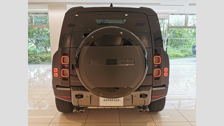 2025 認定中古車 Land Rover Defender 90 カルパチアングレイ P525 ガソリン V8