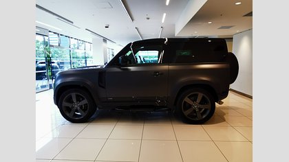 Defender 90 5