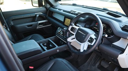 Defender 110 5