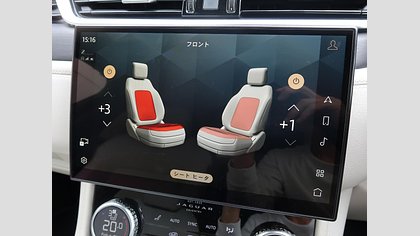 F-Pace 35