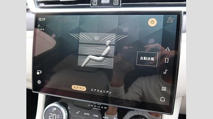F-Pace 43