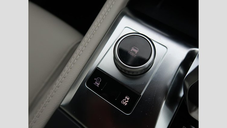 2022 認定中古車 Jaguar F-Pace ブルーファイアブルー P250 AWD（オートマチック） R-DYNAMIC BLACK