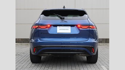 F-Pace 8