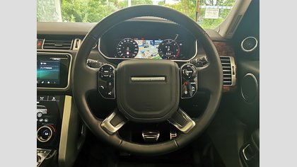 Range Rover 16