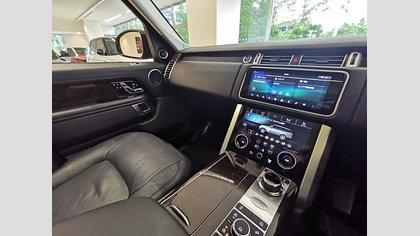 Range Rover 42
