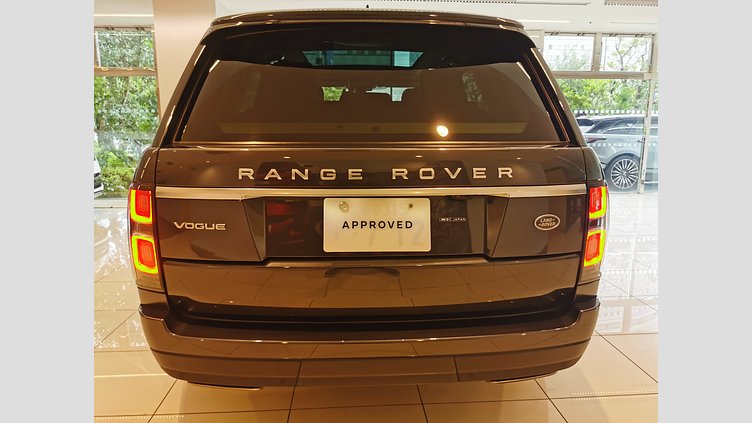 2019 認定中古車 Land Rover Range Rover カルパチアングレイ 3.0リッターTDV6ディーゼル（258 PS） スタンダードホイールベース VOGUE