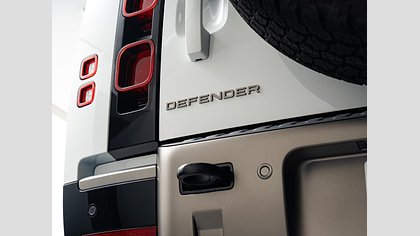 Defender 90 16