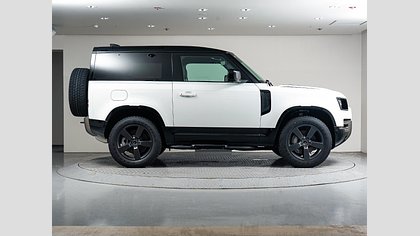 Defender 90 8