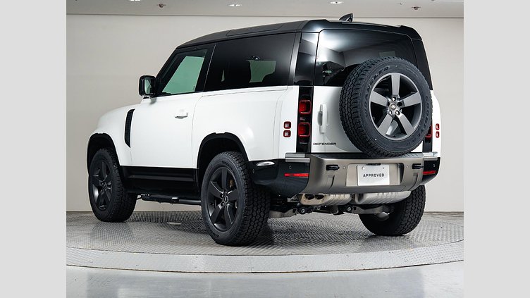 2025 認定中古車 Land Rover Defender 90 フジホワイト D350 ディーゼルマイルドハイブリッド X-Dynamic HSE