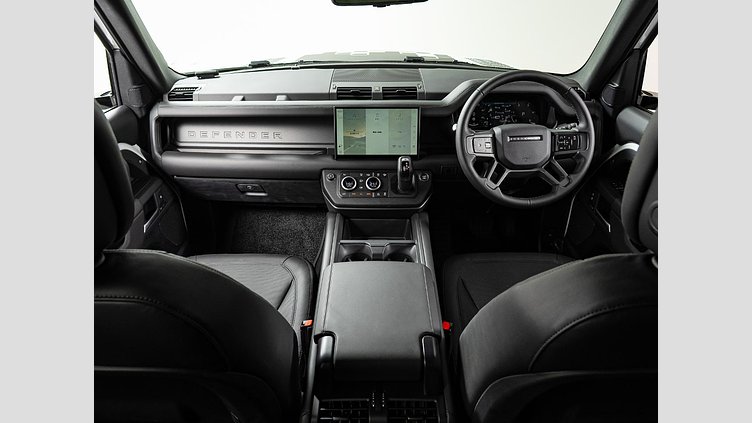 2025 認定中古車 Land Rover Defender 90 フジホワイト D350 ディーゼルマイルドハイブリッド X-Dynamic HSE