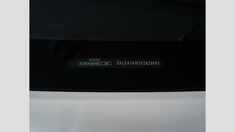 2025 認定中古車 Land Rover Defender 110 フジホワイト D350 ディーゼルマイルドハイブリッド X-Dynamic SE
