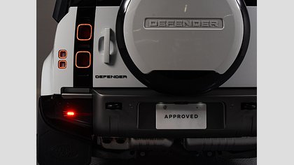 Defender 110 23