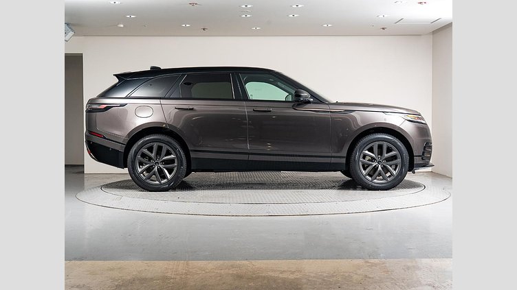 2024 認定中古車 Land Rover Range Rover Velar シャラントグレイ D200マイルドハイブリッド（ディーゼル） スタンダードホイールベース Dynamic SE