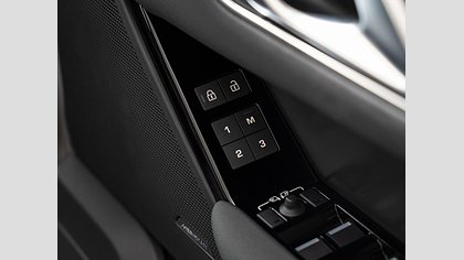 Range Rover Velar 47