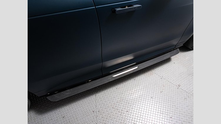 2024 認定中古車 Land Rover Range Rover Sport ブルーネブラ - サテンフィニッシュ P635マイルドハイブリッド スタンダードホイールベース SV Edition Two