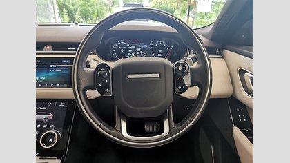Range Rover Velar 16