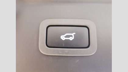 Range Rover Velar 15