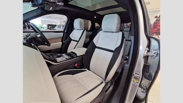 2019 認定中古車 Land Rover Range Rover Velar アルバ P300 R-DYNAMIC SE