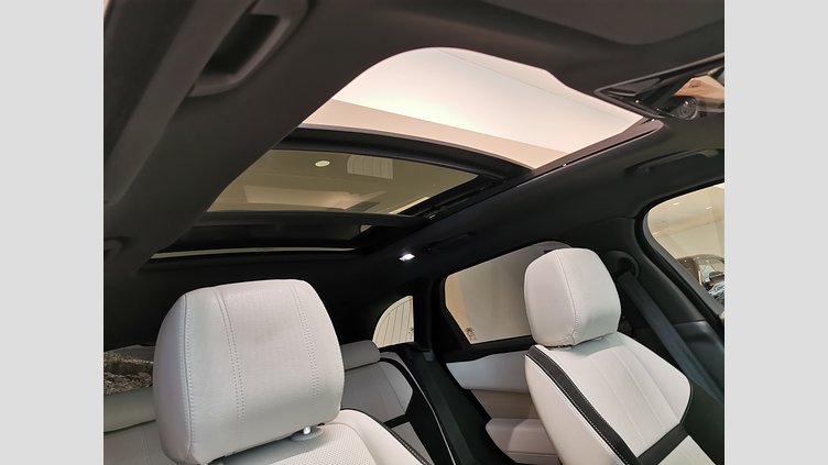 2019 認定中古車 Land Rover Range Rover Velar アルバ P300 R-DYNAMIC SE