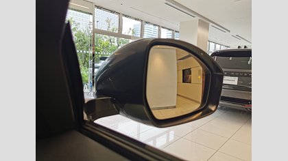 Range Rover Velar 24