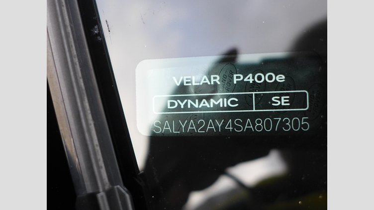 2024 認定中古車 Land Rover Range Rover Velar サントリーニブラック P400eプラグインハイブリッド（ガソリン） スタンダードホイールベース Dynamic SE