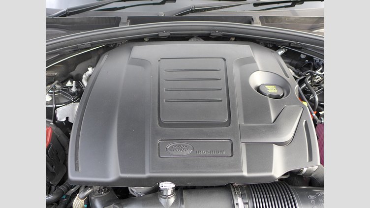 2024 認定中古車 Land Rover Range Rover Velar サントリーニブラック P400eプラグインハイブリッド（ガソリン） スタンダードホイールベース Dynamic SE